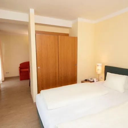 Rosentaler Hof Otel Sankt Jakob im Rosental