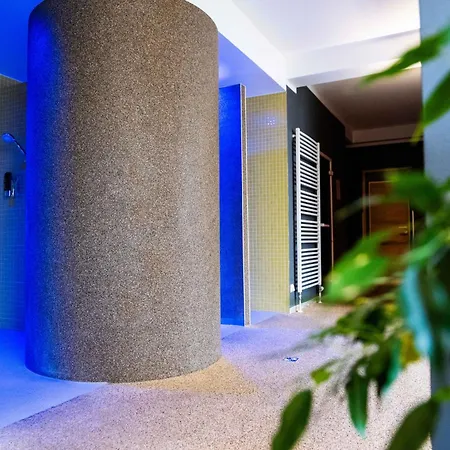 Rosentaler Hof Otel 4*