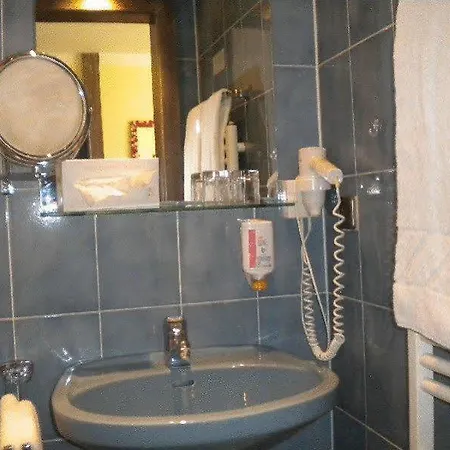 Rosentaler Hof Otel Sankt Jakob im Rosental